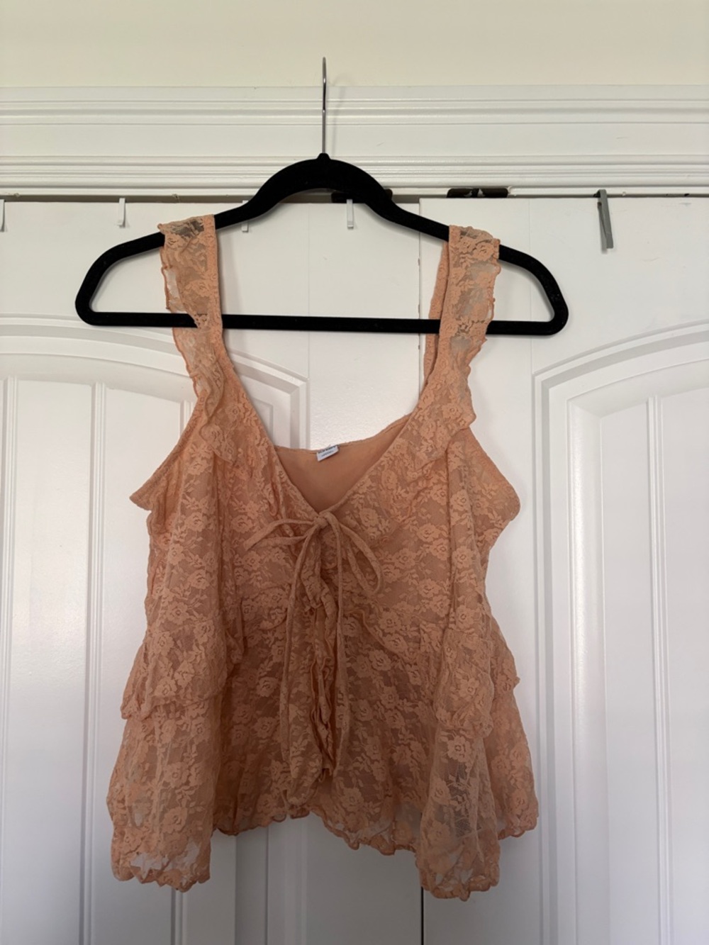 Old Navy Peach Lace Ruffle Tank Top